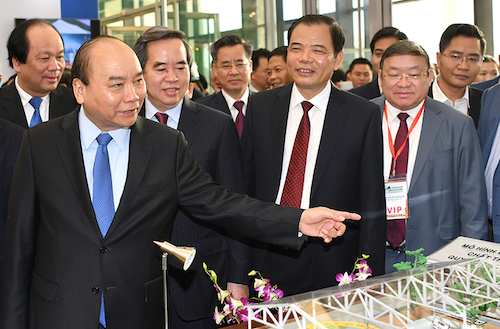 Thủ tướng: Việt Nam phải là trung tâm đồ gỗ và nội thất của thế giới