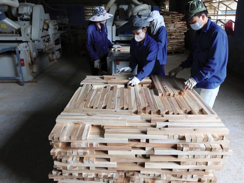 Mỹ bắt đầu điều tra bán phá giá đối với tủ gỗ nhập khẩu từ Trung Quốc