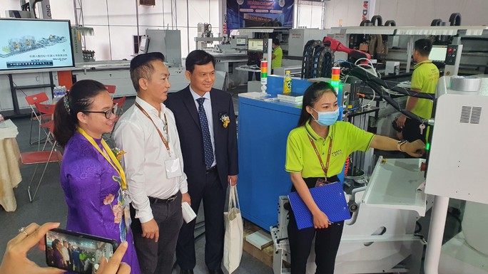 HƠN 100 DOANH NGHIỆP THAM GIA HỘI CHỢ NGÀNH GỖ LỚN NHẤT BÌNH DƯƠNG
