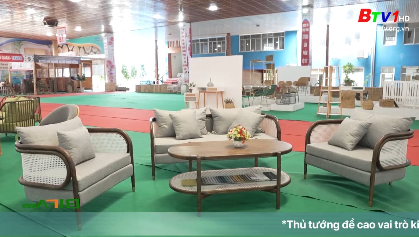[BẢN TIN BIFA] PHÓNG SỰ "ĐỒ GỖ XUẤT KHẨU NHƯNG GIÁ NỘI ĐỊA"